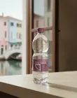 bottiglia di acqua naturale dolomia